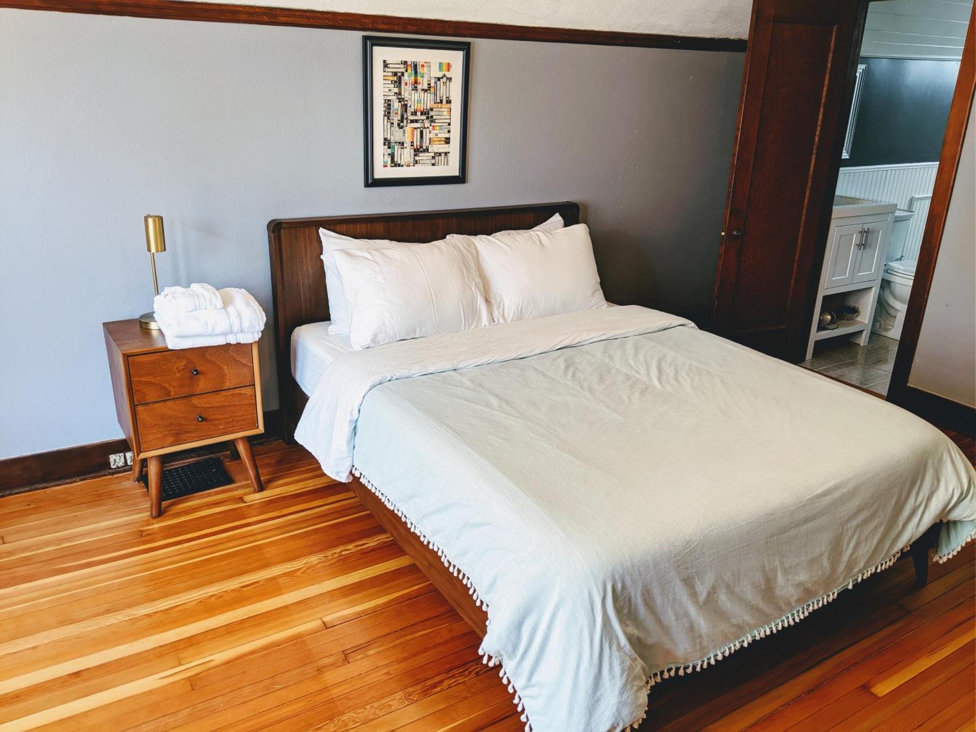 Collection - Charming In Hollywood District Holiday home *