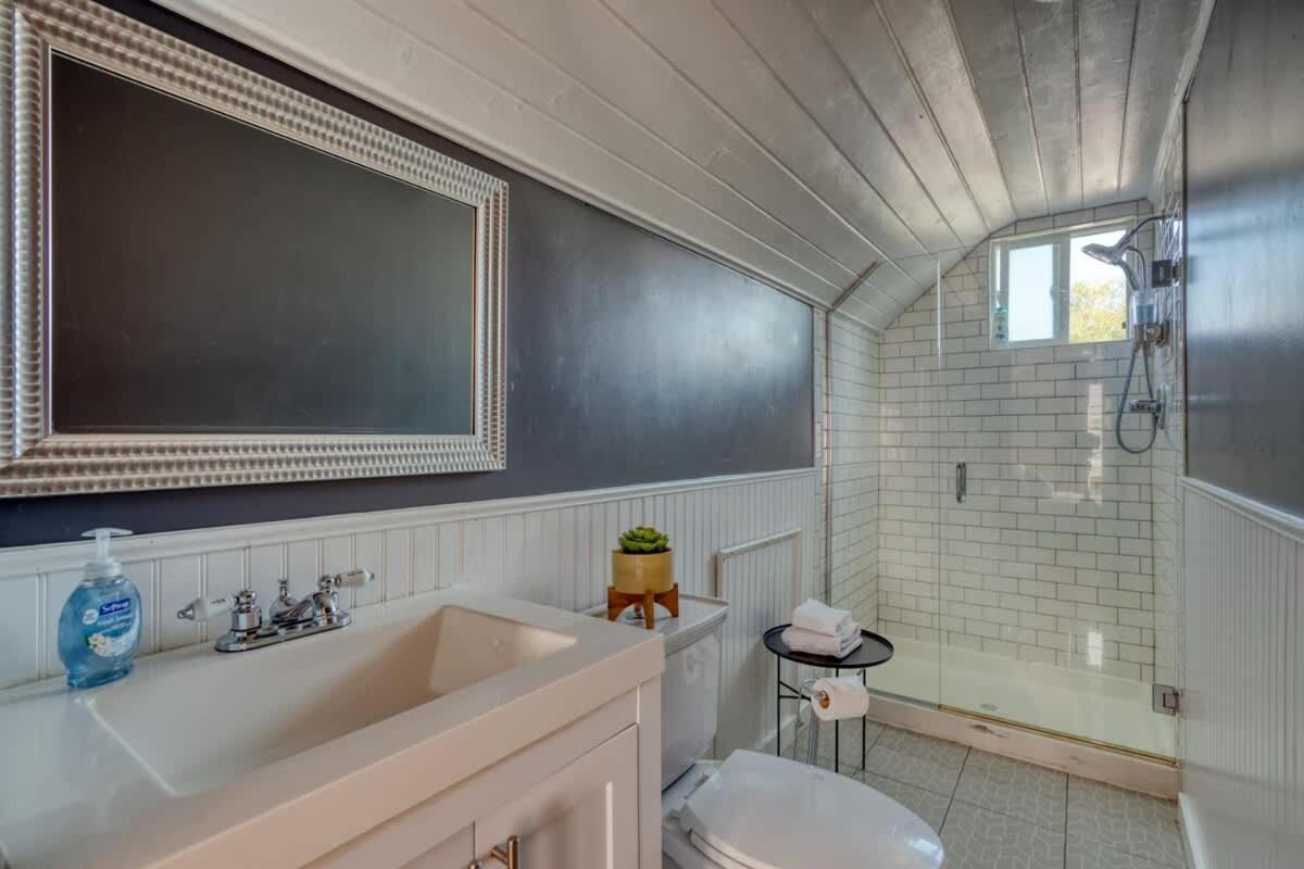 Holiday home Collection - Charming In Hollywood District *